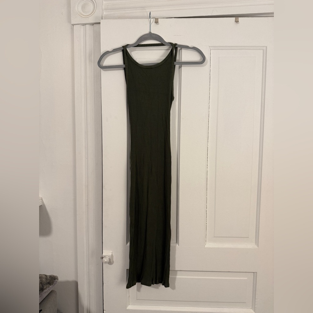 Italian Green Sleeveless Maxi Dress